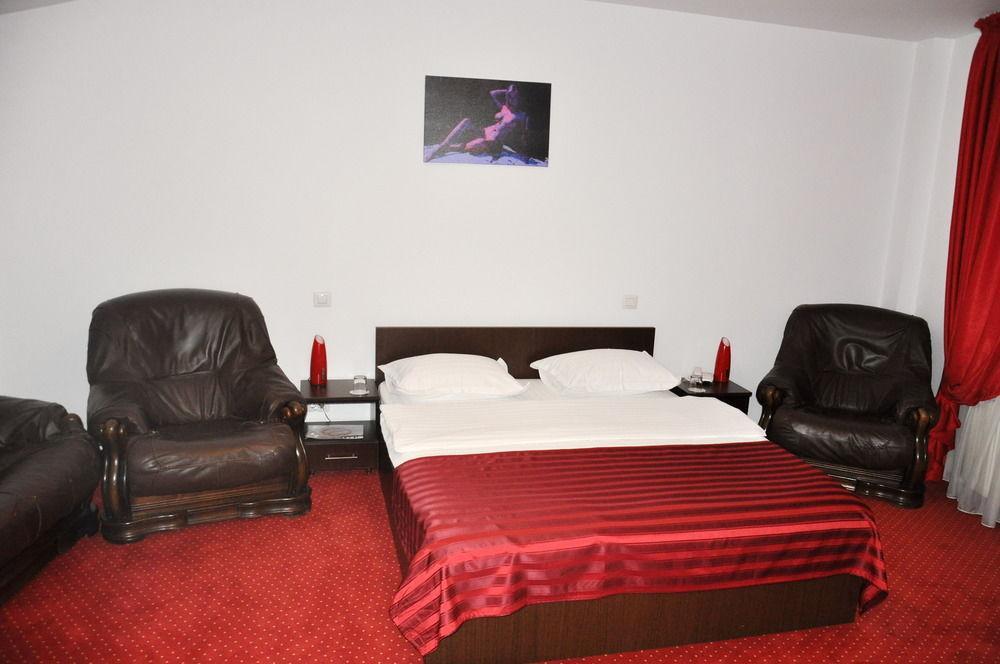 Hotel Pascu Bükreş Dış mekan fotoğraf